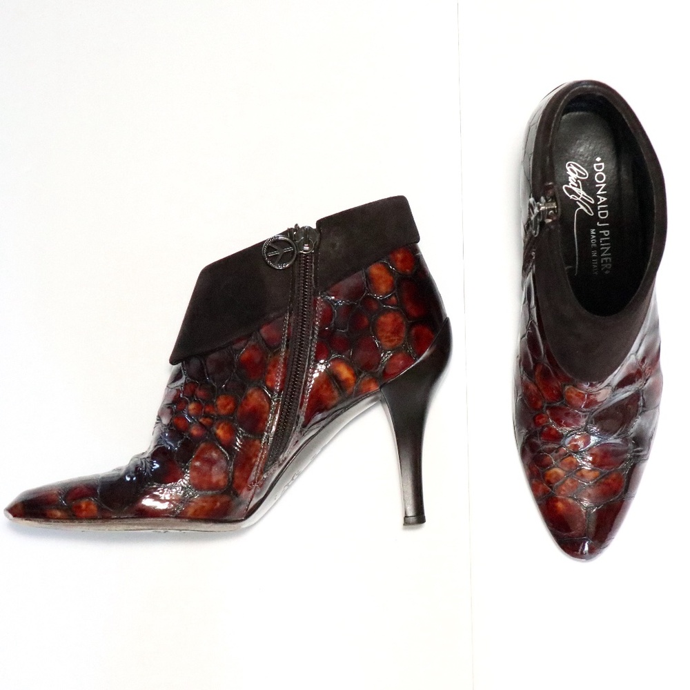 Donald Pliner stiletto heel ankle boots